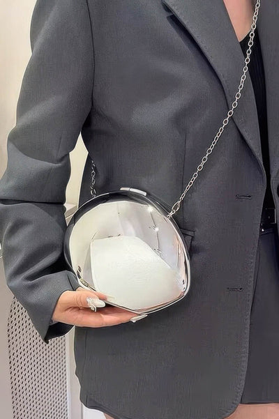 Metal Clutch - Ebony's Shopping